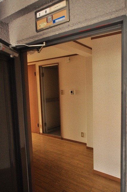 パルム新森 玄関