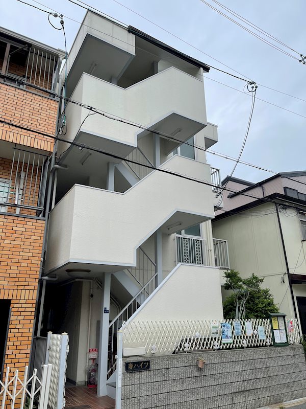 寿ハイツ エントランス