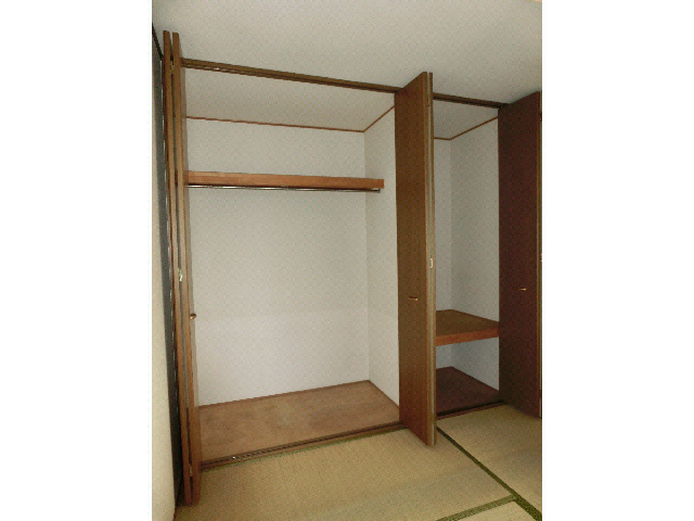 ハイツグレイスフル 収納