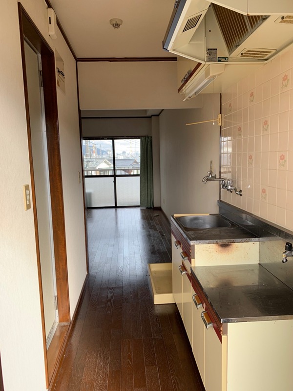 小林マンション 玄関