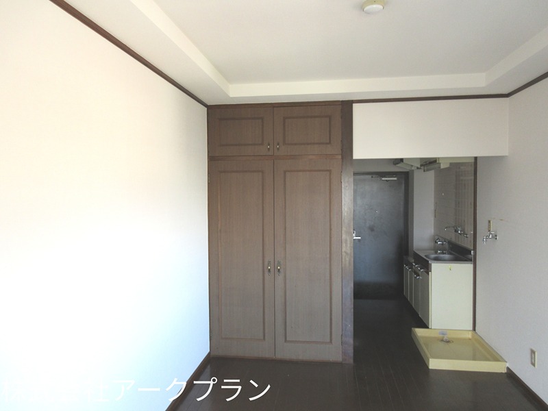 小林マンション ベッドルーム