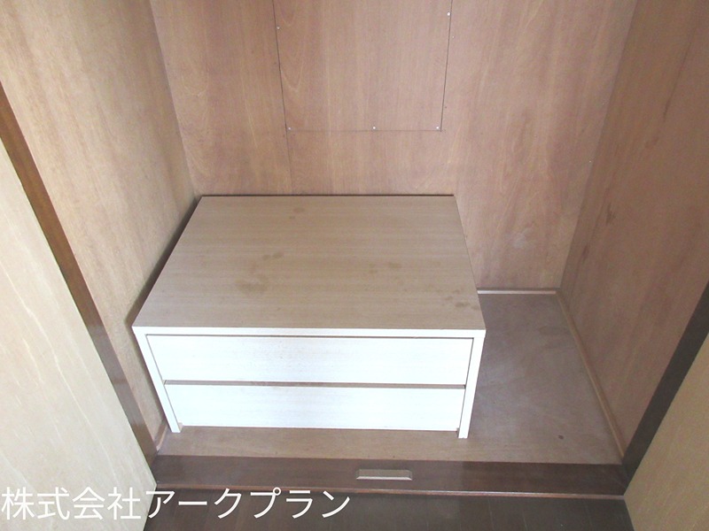 小林マンション 収納