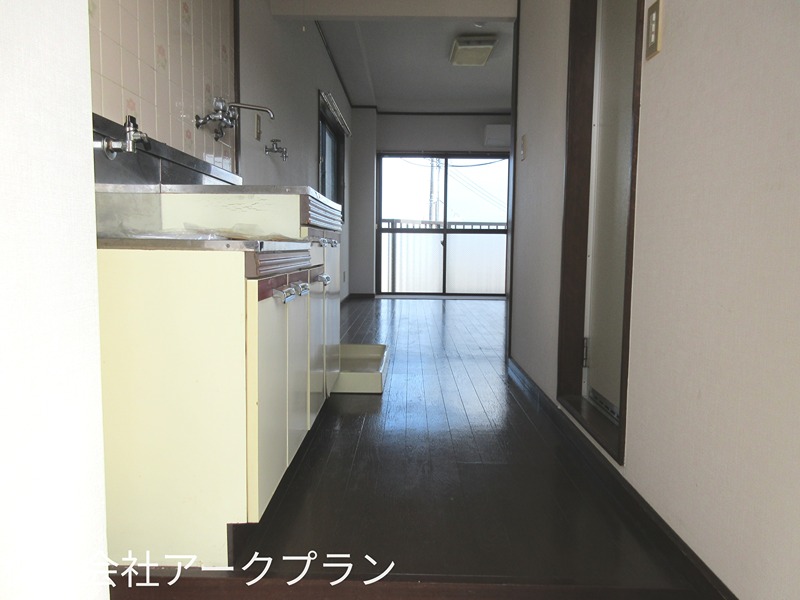 小林マンション 玄関