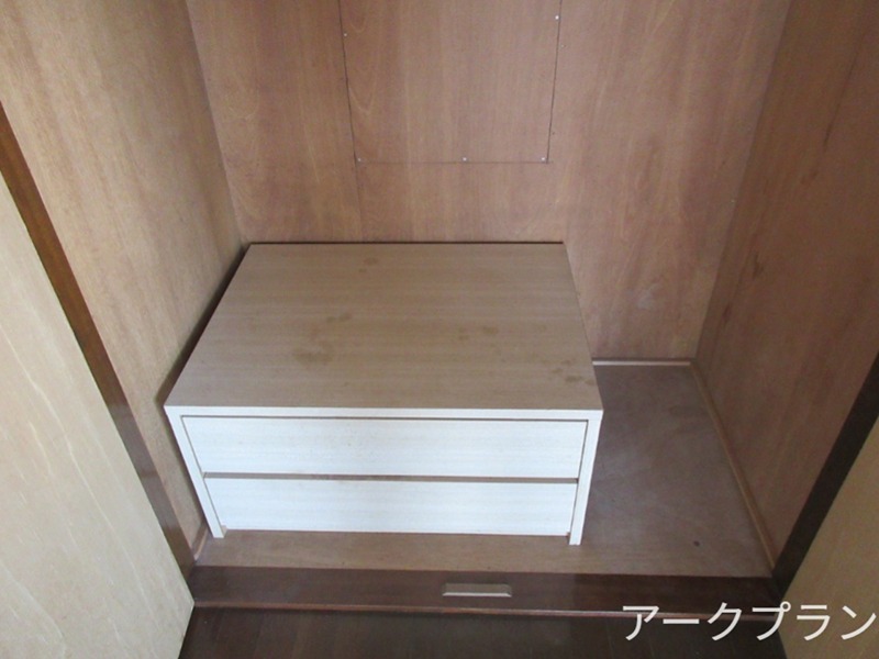 小林マンション 収納