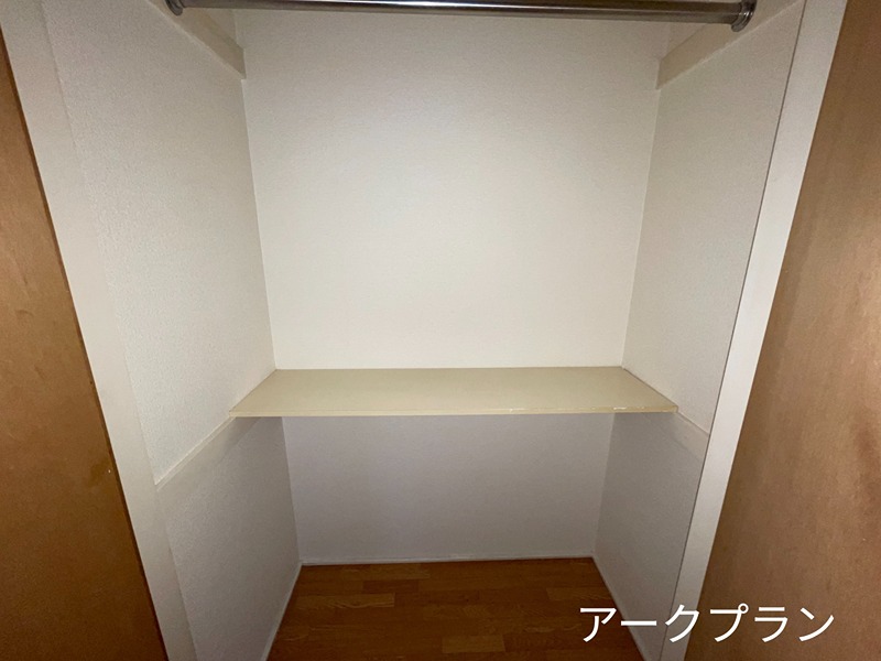 西松原レジデンス 収納