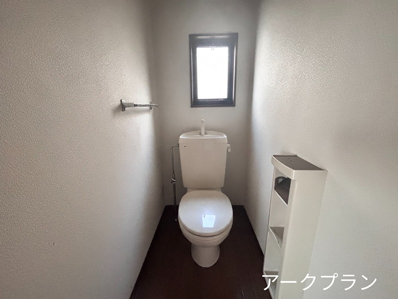 Fクレッシェント トイレ