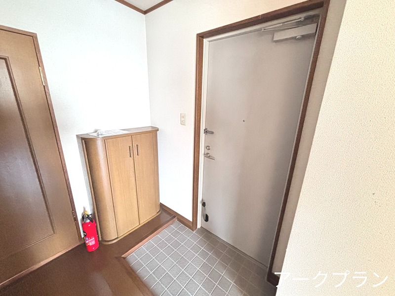 クラベリートひらた 玄関