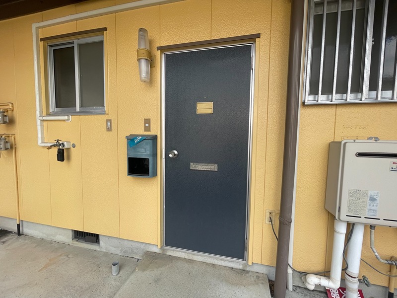 ヒルトップハイツ 玄関