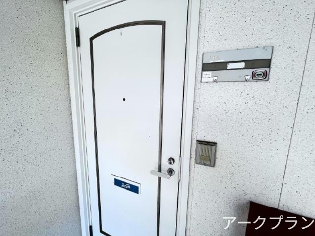 ビレッジＦ１番館 玄関