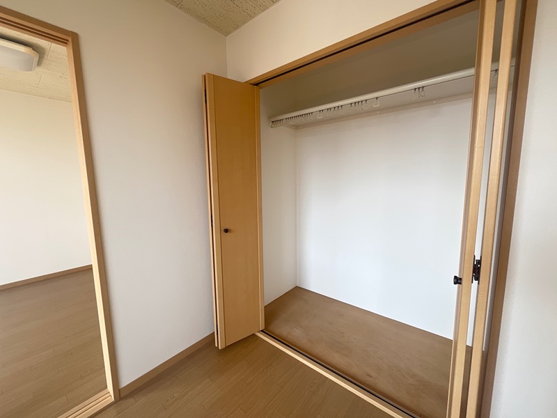 リザハウスＢ 収納