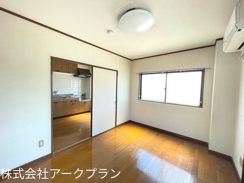 小林マンション ベッドルーム