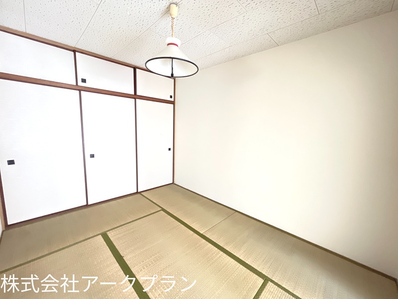 コンフォール世紀 ベッドルーム