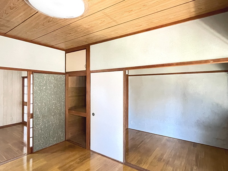 トミアパート 収納