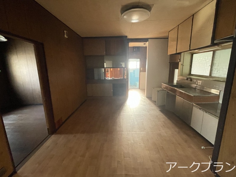 小清水様貸家B ロビー