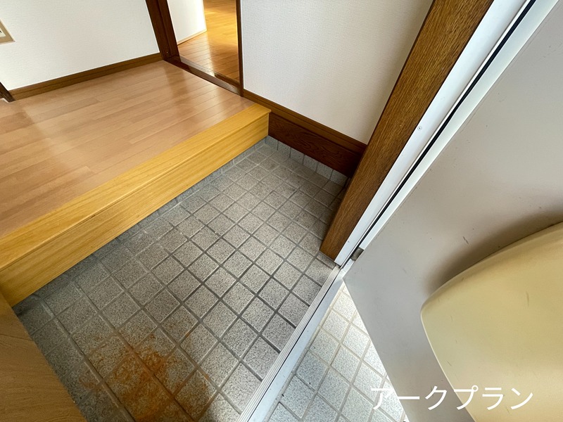 コーポトミ 玄関