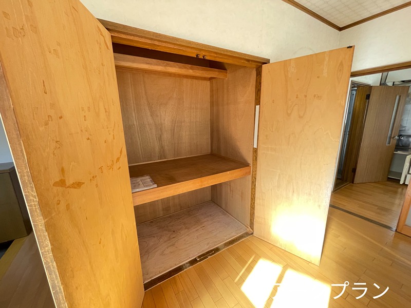 コーポトミ 収納
