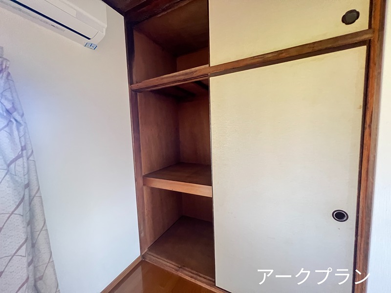 鈴川アパート 収納