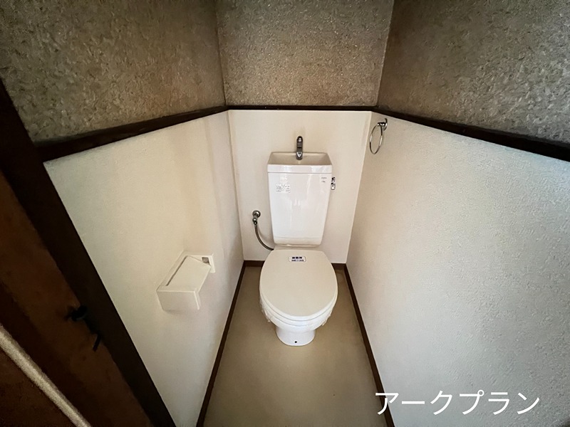 鈴川アパート トイレ