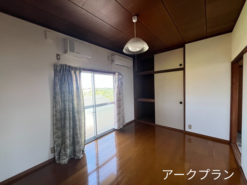 鈴川アパート エントランス