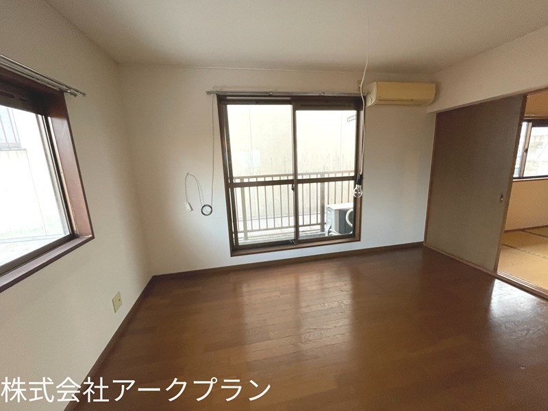 レジデンスサンマネ エントランス