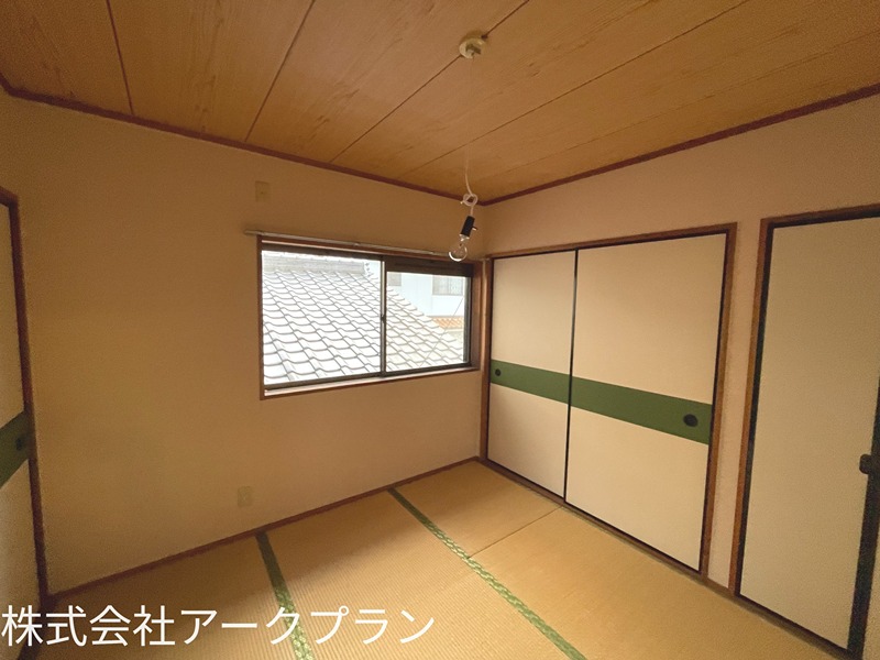 レジデンスサンマネ 駐車場