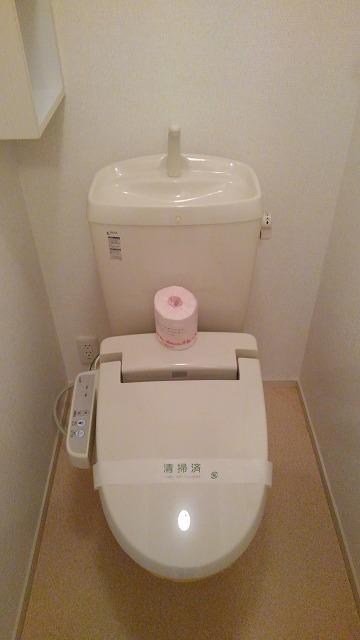 カーサレアルＢ トイレ