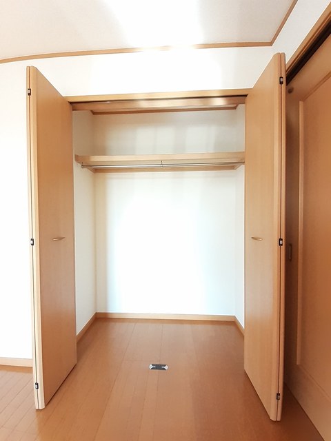 フランメゾンＢ棟 収納