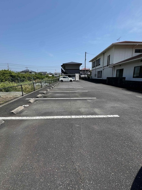 グレイス２１ 駐車場