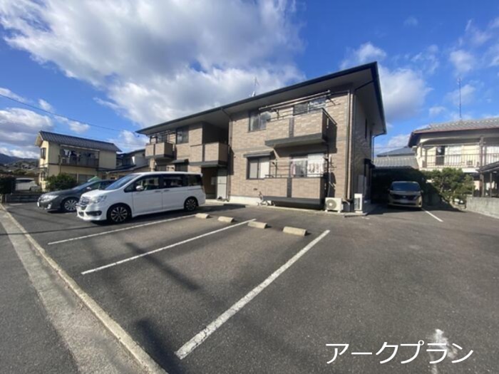 セジュールセト 駐車場