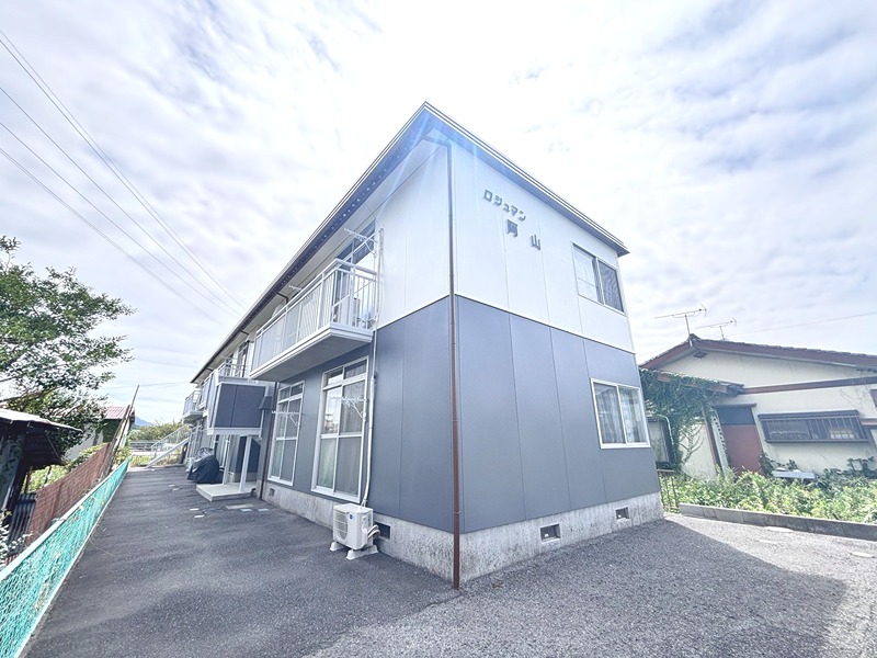 ロジュマン阿山 外観