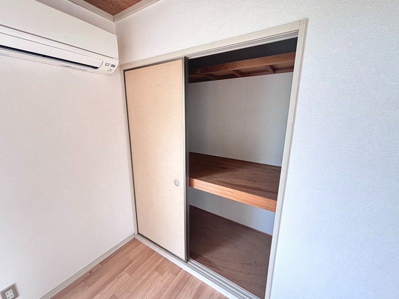 ロジュマン阿山 収納
