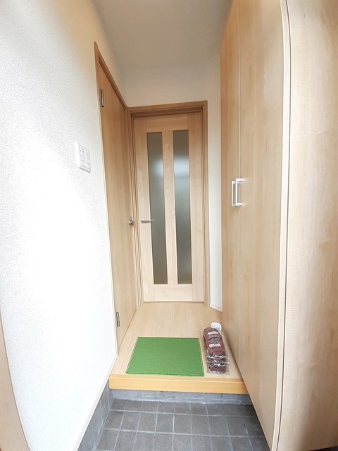 カサ・ブランカＣ 玄関