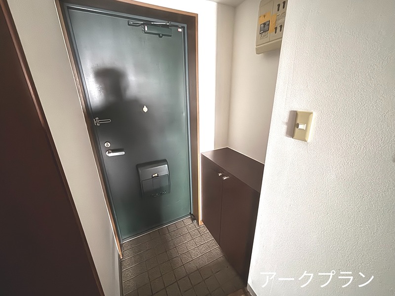 エースマンション 玄関