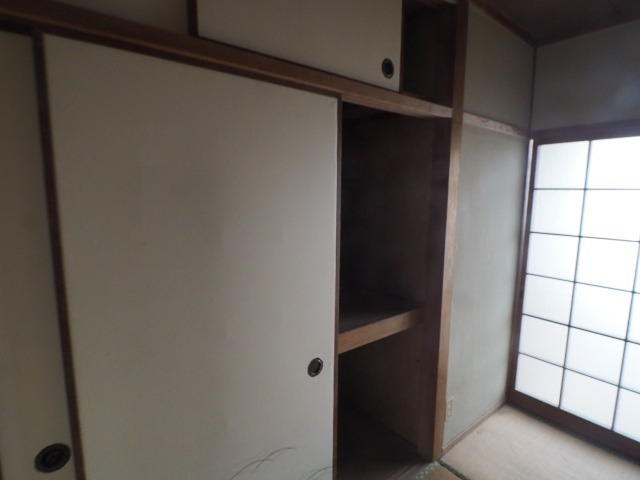 中村ビル 収納