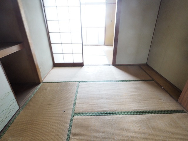 中村ビル 玄関