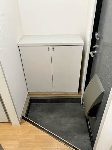エステートK 玄関
