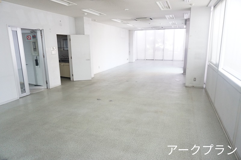 モンヤビル（テナント） ロビー