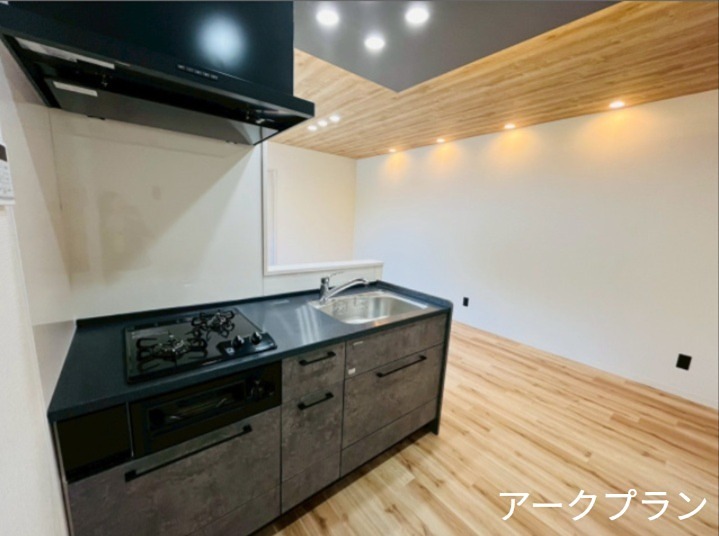 カーリー・ダダン元町 キッチン