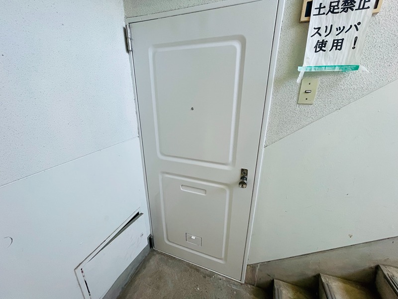 ヴィラナリー岩国 玄関