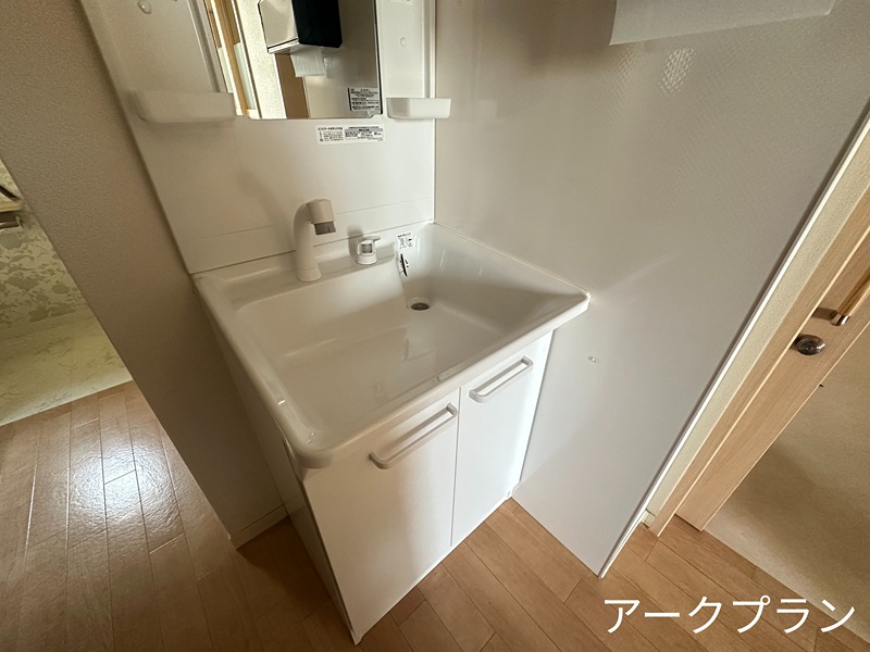 今津町テナント 洗面所