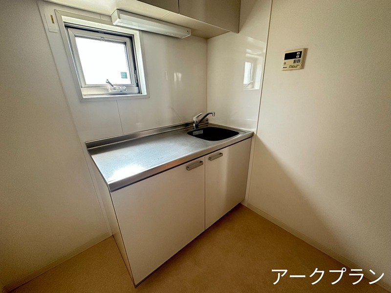 今津町テナント キッチン