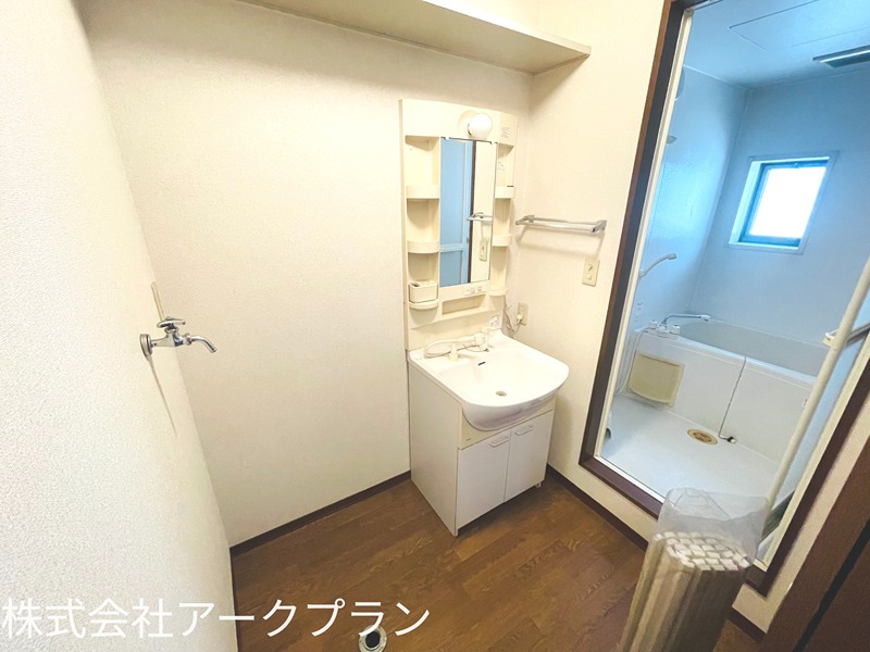 ハピネスサカエ 洗面所