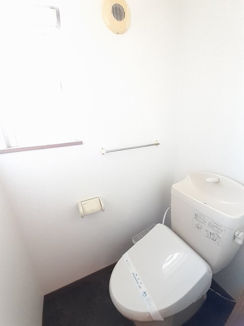 ハートフルハイツＢ トイレ