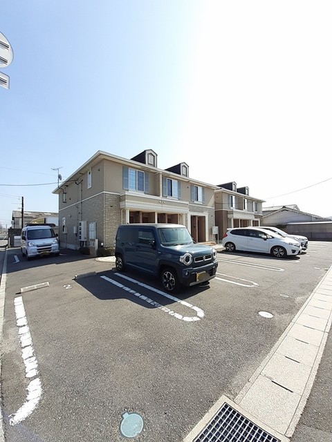 アンジェリーク　ベルＢ 駐車場