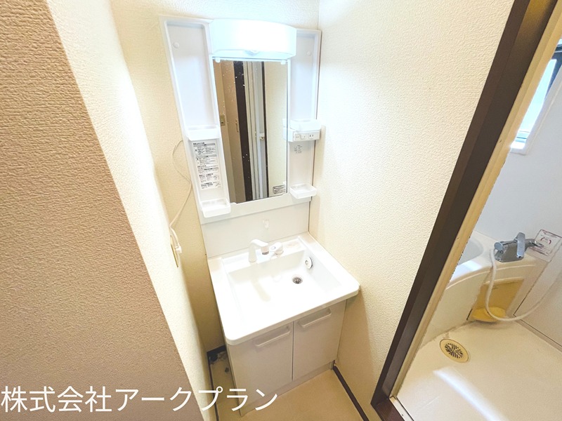プティボア２１ 洗面所