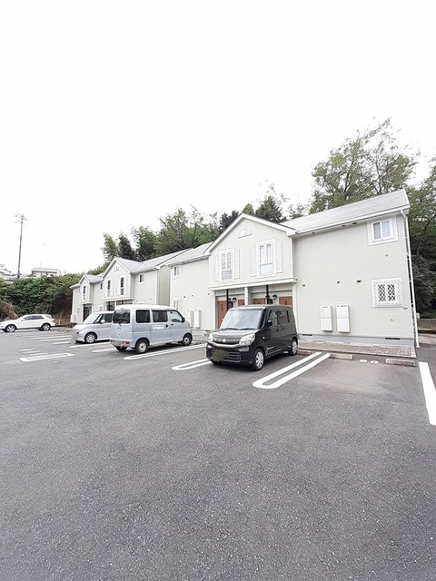 カサ・ブランカＤ 駐車場