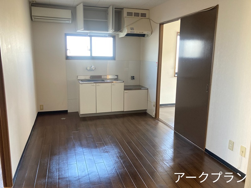 スターハイツ高木 リビング