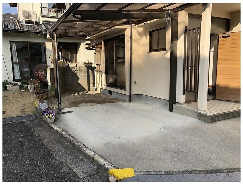 川村様貸家 駐車場