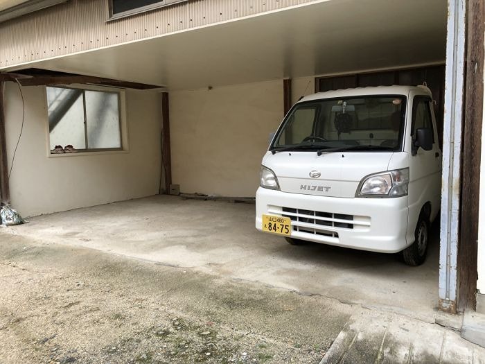 新阿品アパート 駐車場