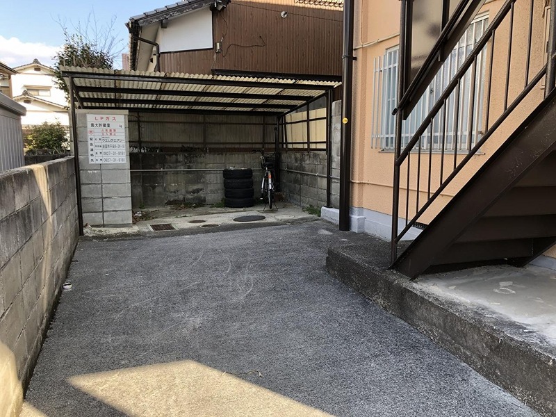 たなか荘 エントランス